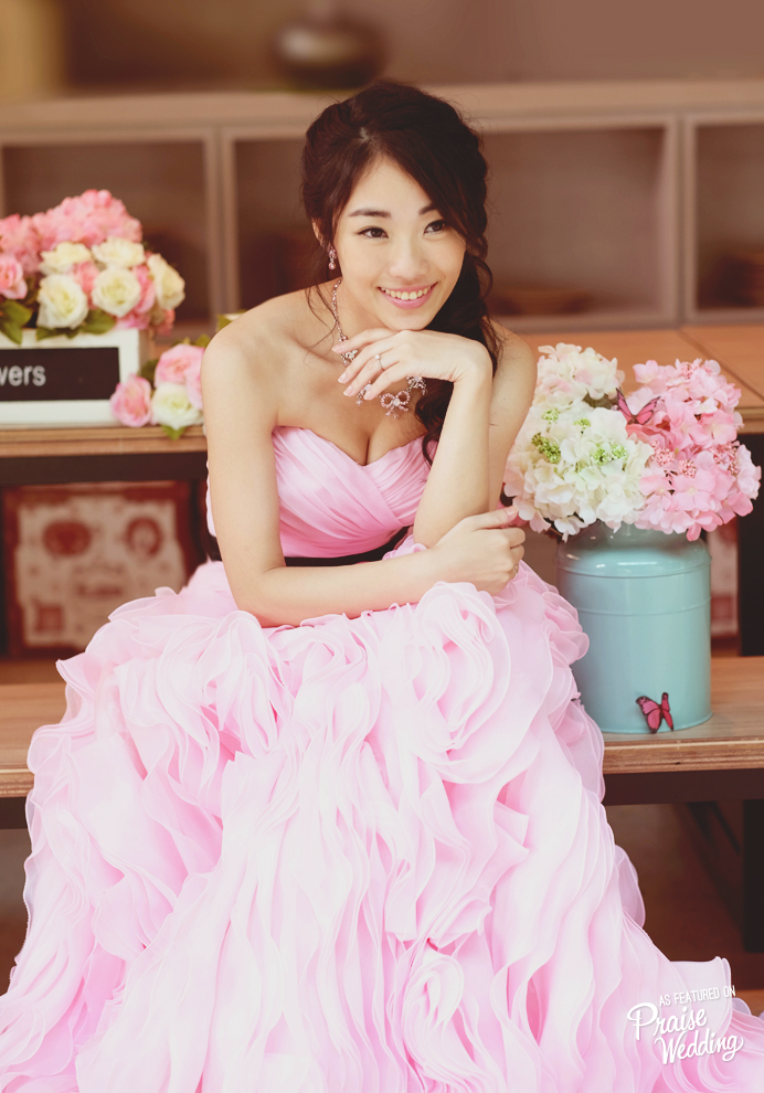 What's sweeter than this pink, ruffled princess look?