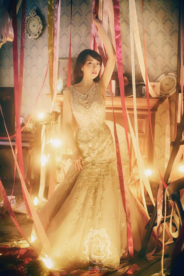 Vintage bridal inspiration filled with infinite romance and fearless style!