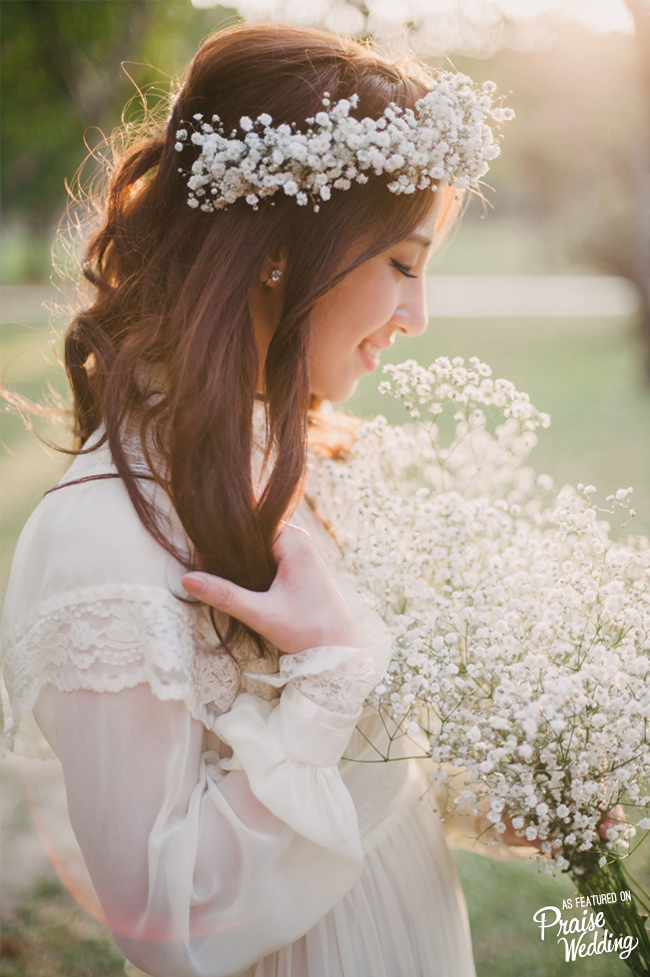 Bridal portrait loveliness with baby's breath details - who's up for this rustic-mix-elegant look?