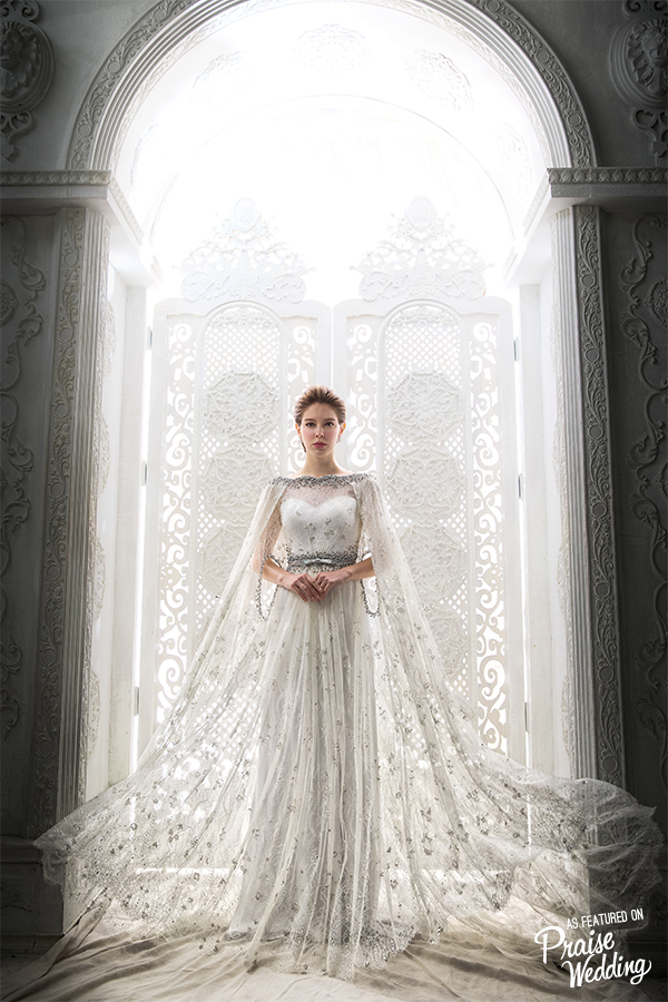 Never thought a bridal cape can look so whimsical and elegant at the same time! 