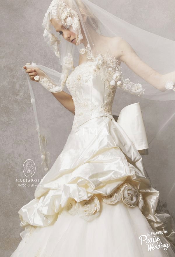 This timeless Anteprima wedding dress by Izumi Ogino with floral embellished details offers Too. Much. Gorgeousness!