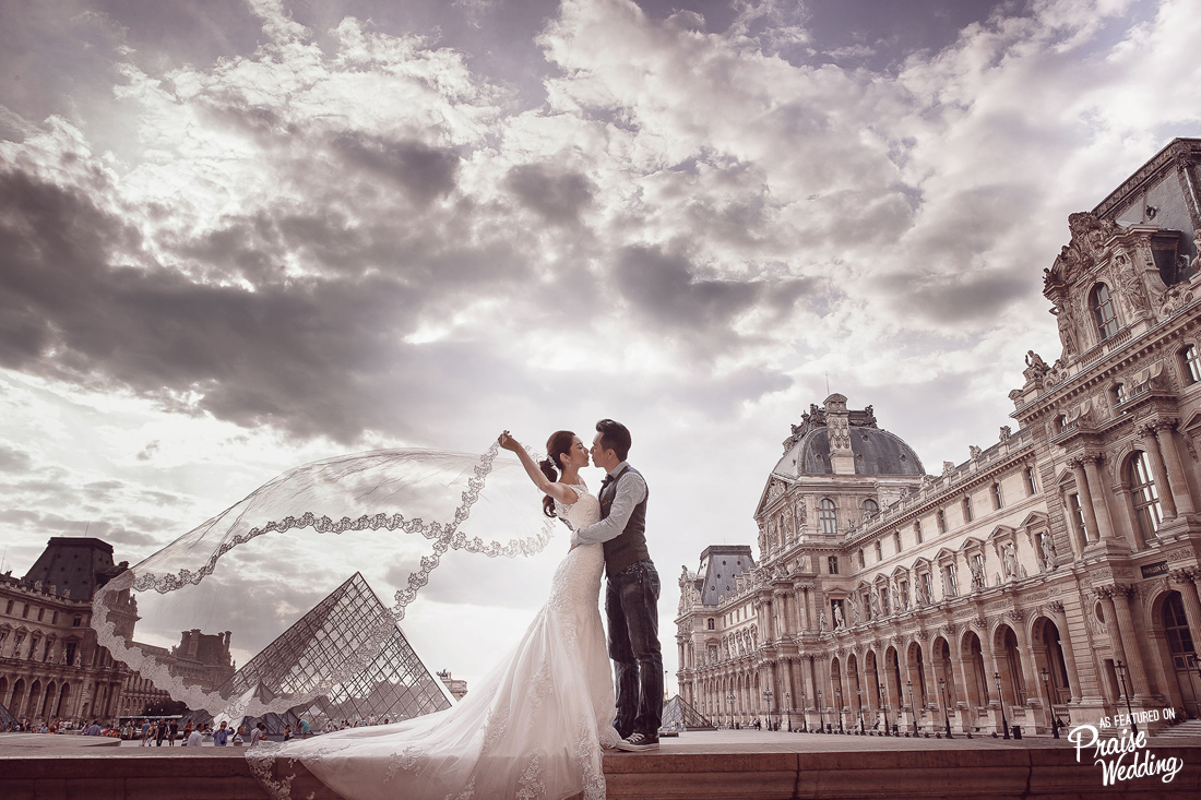 Timeless, artistic, and everything you want from an European pre-wedding photo!
