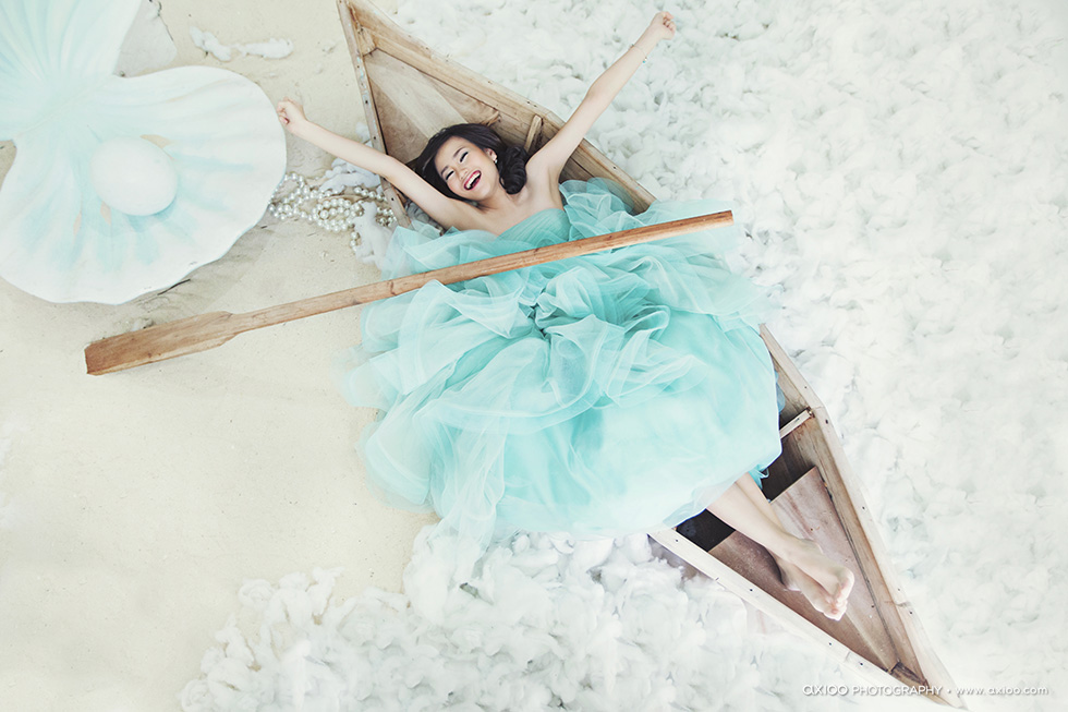 This bridal portrait makes our heart sing! And the pastel blue gown? Oh so romantic!
