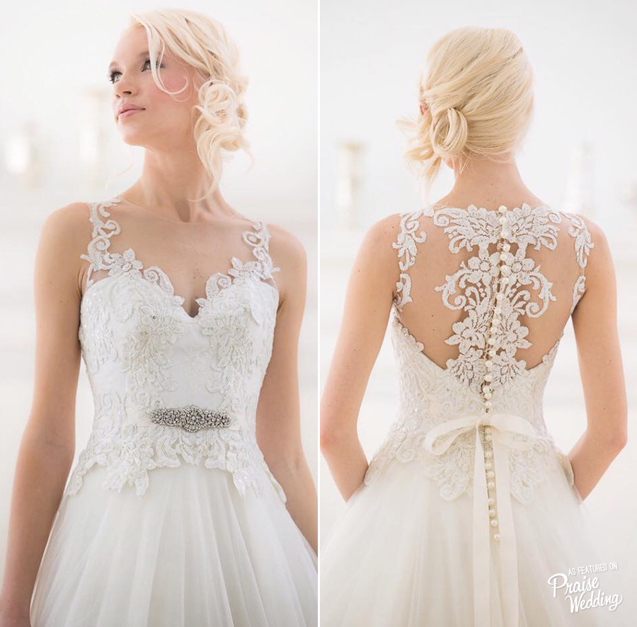 A beautiful Veluz Reyes gown to dream of all day! Love the lace details!
