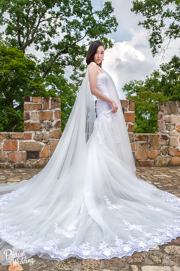 Simply elegant wedding dress by Jenny Chou Wedding!