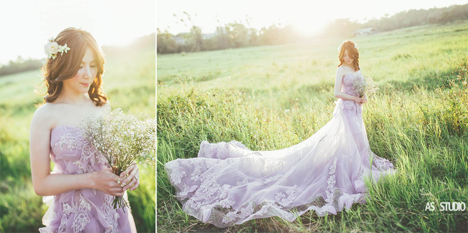 Love this Bride's effortless beauty with a rustic touch! 