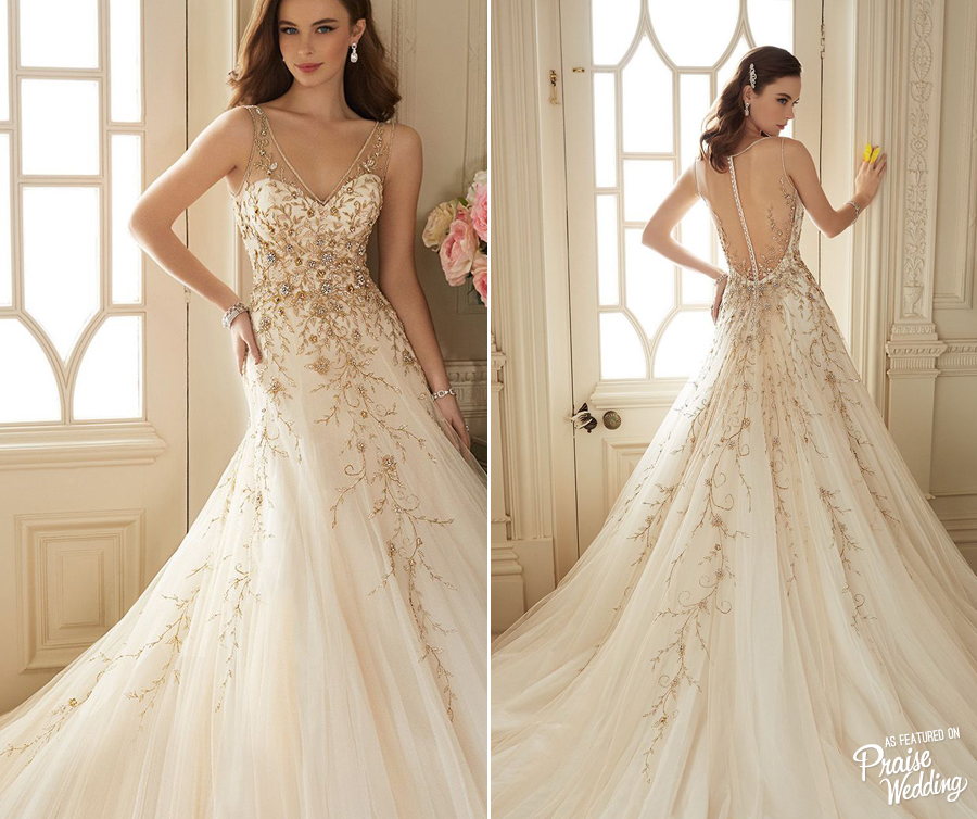 A women should sparkle wherever she goes! Sophia Tolli's sophisticated + romantic style is something we absolutely adore! 