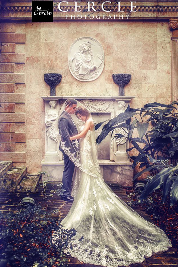 This bride is a stunning vision in her laced gown and veil! Absolutely gorgeous style and photo concept!