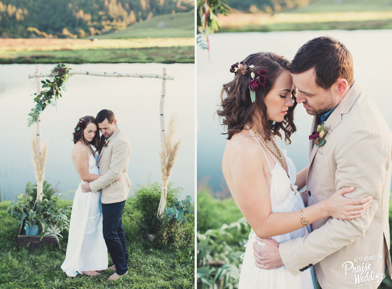 Intimate and all you need from an outdoor rustic wedding!