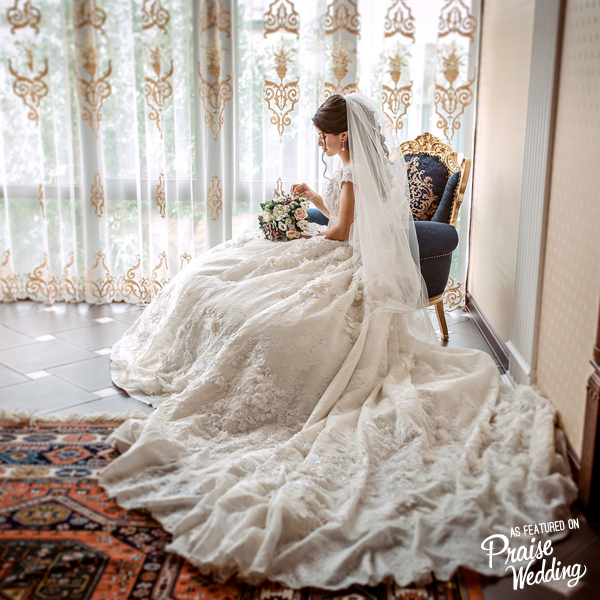 Love at first sight with this timeless and romantic bridal portrait!