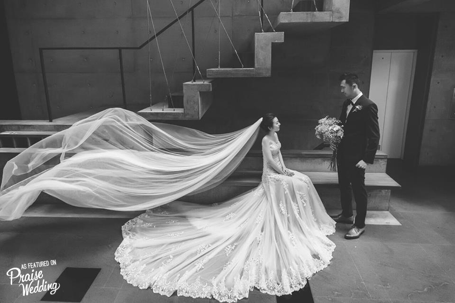 This wedding photo is definitely an work of art we want to frame in black and white!