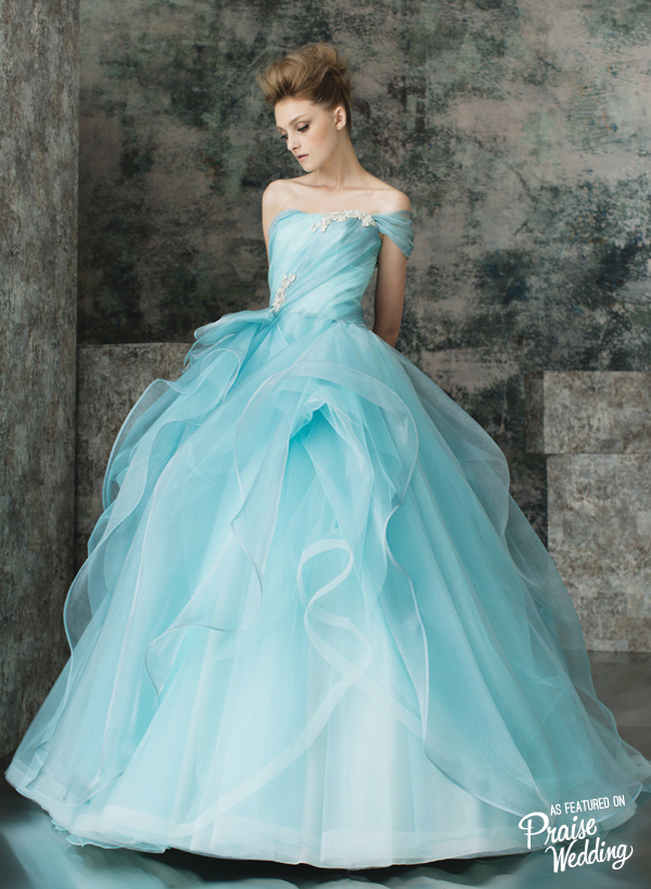 We are graced with gorgeousness thanks to this Fioretti blue ball gown!