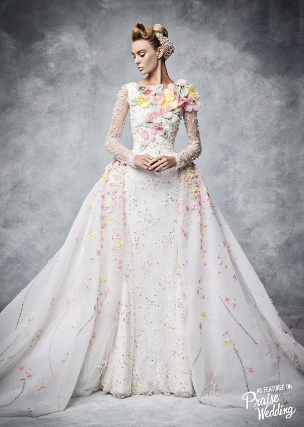 How gorgeous is this Georges Hobeika gown featuring 3D floral and Swarovski embellishments?