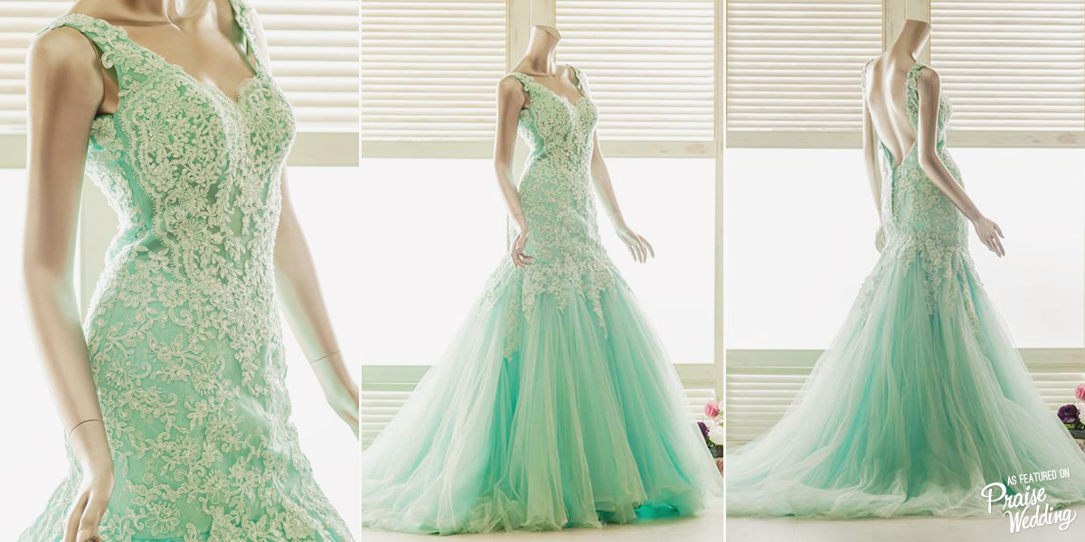We're dreaming of ocean breeze thanks to this laced mint mermaid gown from Redbean Wedding!