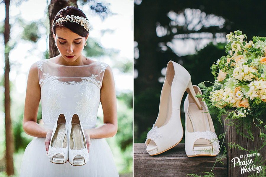 Nothing illustrates pure elegance better than a pair of white bridal shoes! And this pair is simply beautiful!