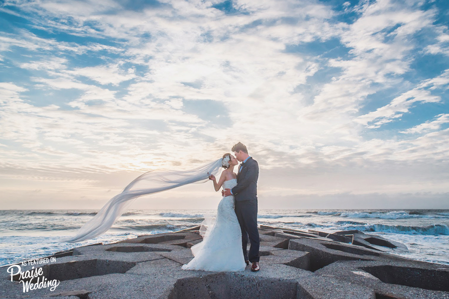 This pre-wedding shoot is a dream come to life with stunning ocean view!