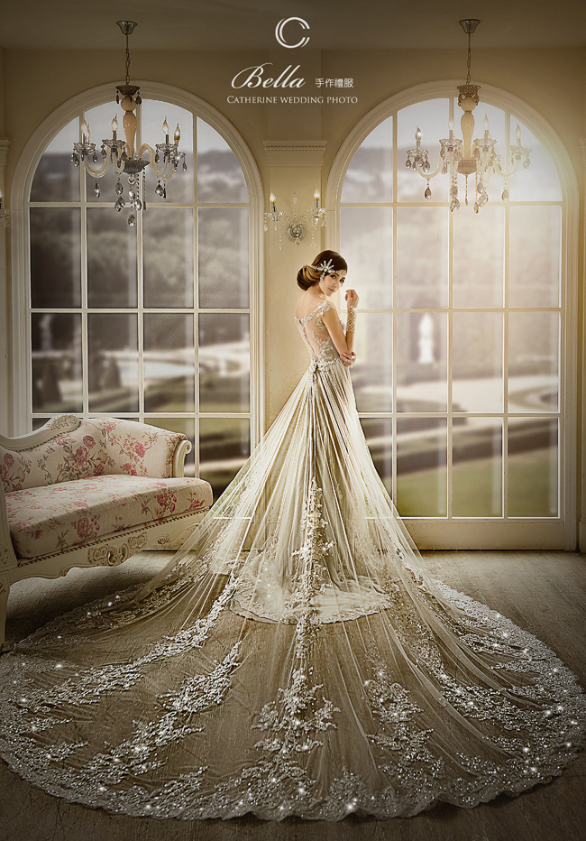 Utterly blown away by this breathtaking ball gown from Catherine Wedding featuring sophisticated lavish details!