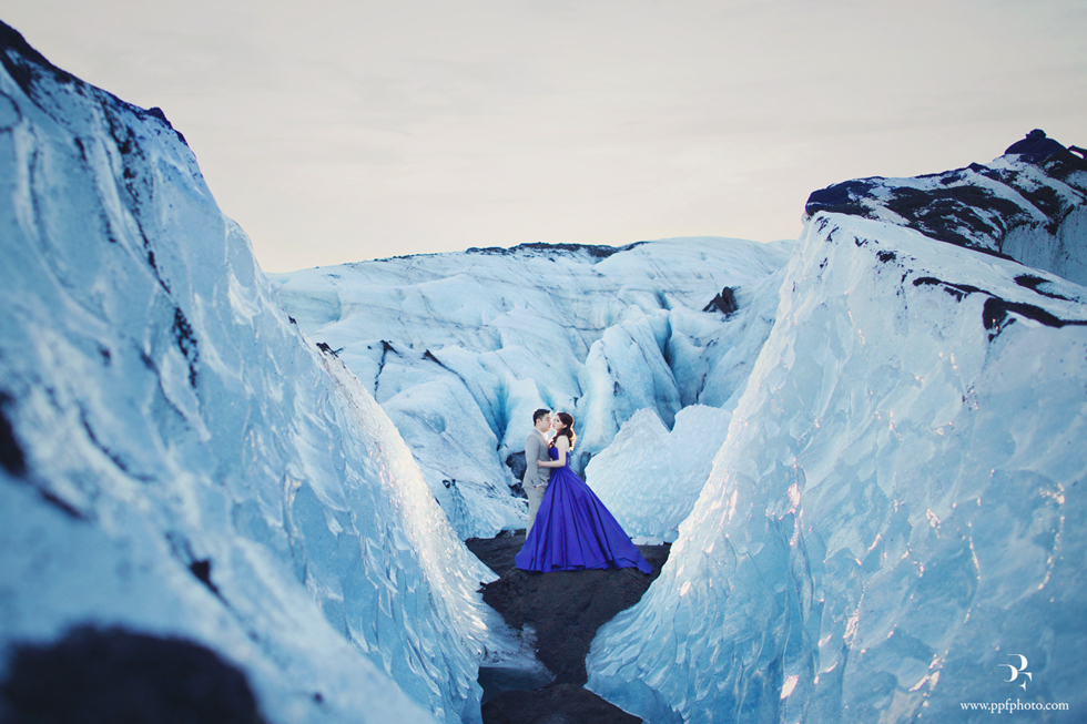 Wow. Just wow! This beautiful Iceland wedding photo deserves to be a postcard!