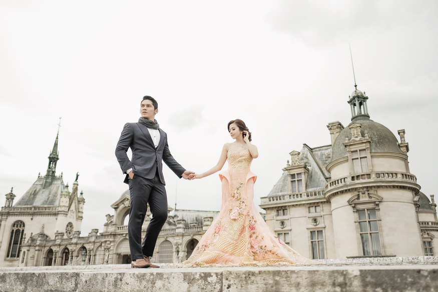 There's nothing like taking prewedding photos in Paris with the love of your life and a killer dress!