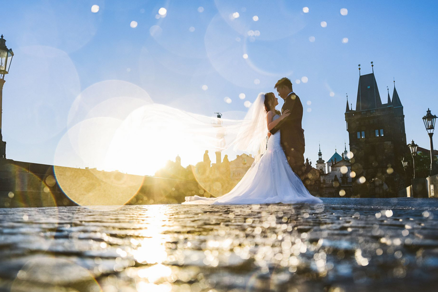 This magical wedding photo is a dream come to life!