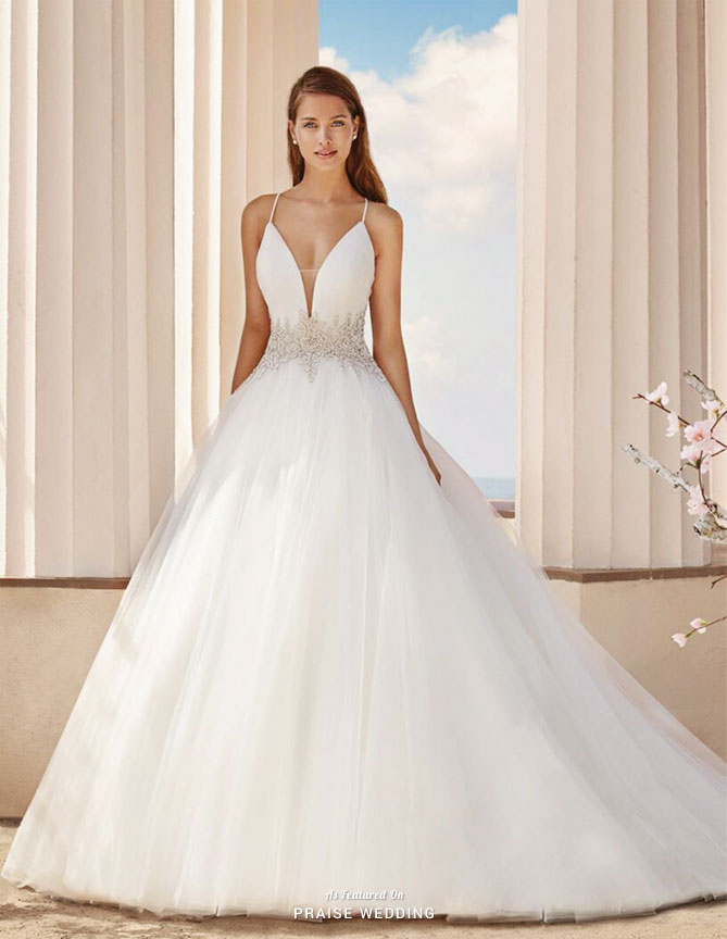 Major claps for this dreamy romantic gown from Demetrios Bridal Room!