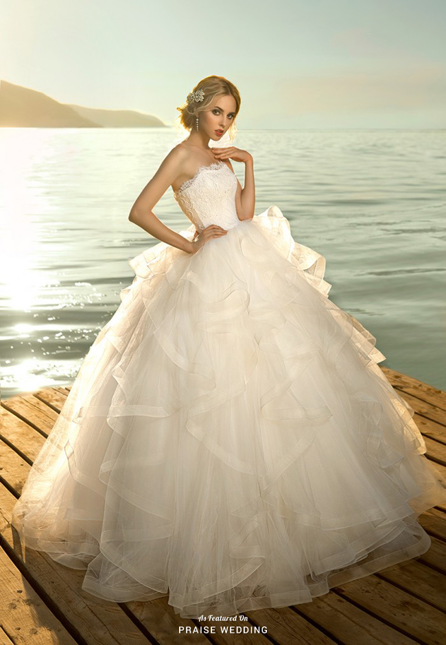 A jaw-droppingly beautiful ball gown from Anna Kuznetcova featuring a graceful laced bodice and airy ruffled skirt!