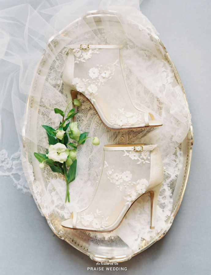 OMG! Drooling over theses breathtakingly beautiful ankle booties adorned with a delicate mix of pearl, silk, and tulle flowers! 