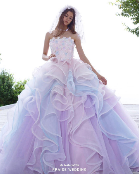 This whimsical lavender ombre dress from Kiyoko Hata is fit for a fairy tale wedding!