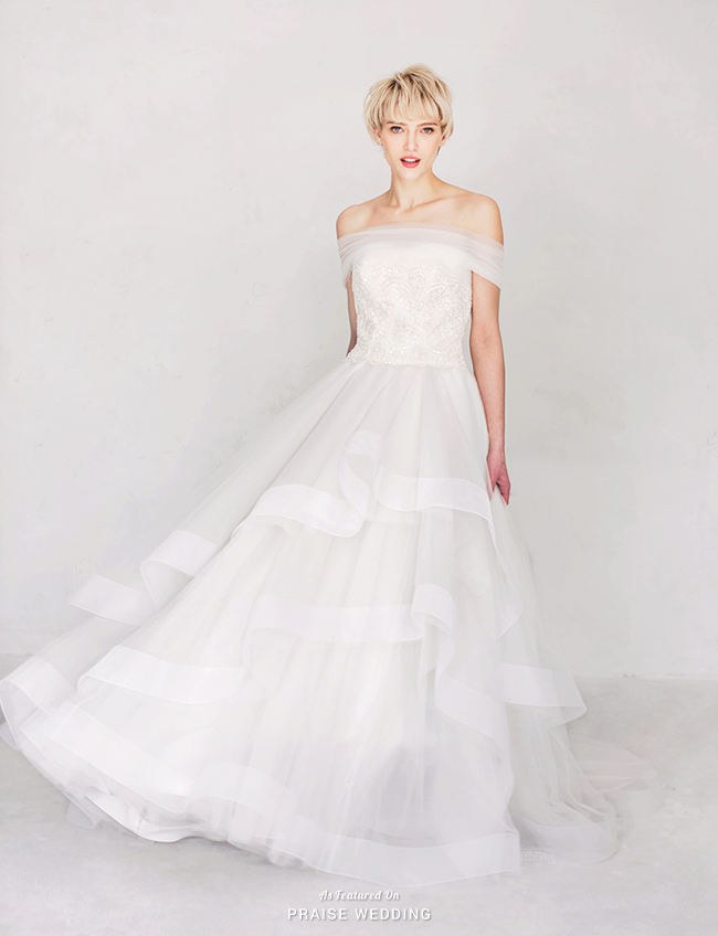 Love Wedding introduces this pure white off-the-shoulder wedding gown with delicate jewel embellishment!