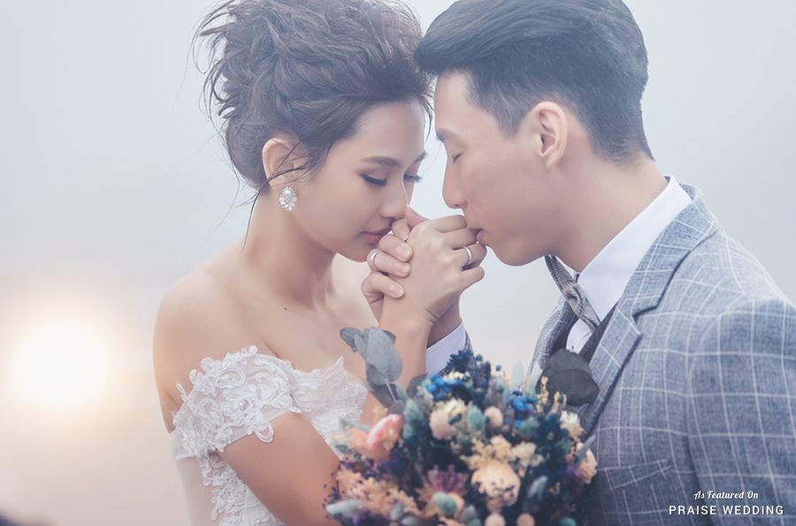 The bridal style in this prewedding shoot is top notch!